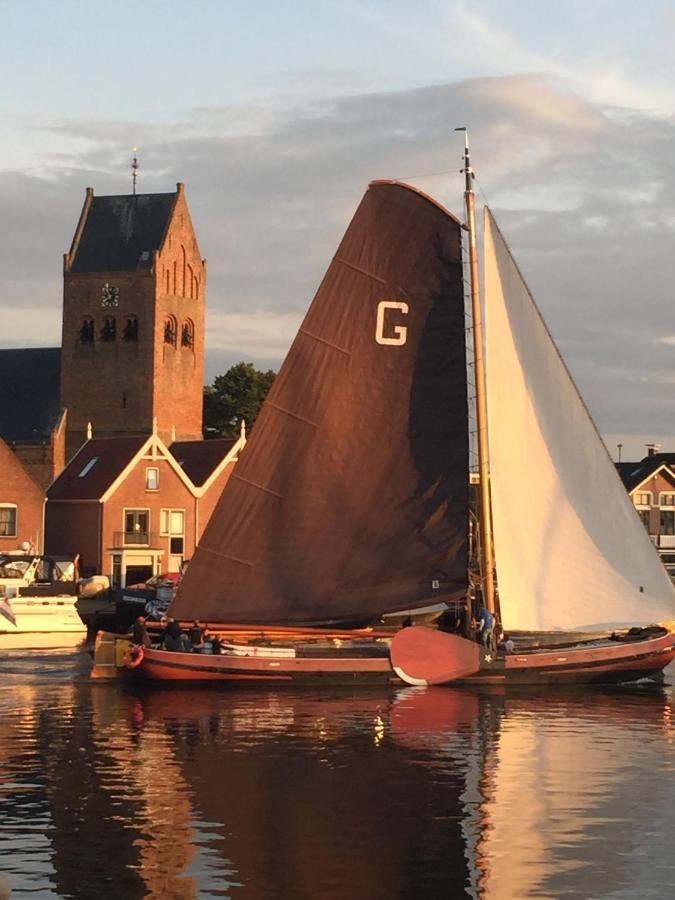 Hotel Luxe Houseboat Skoft Grou Zewnętrze zdjęcie